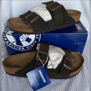 New In Box Birkenstock Arizona Mocha Brown Suede Leather Sandals